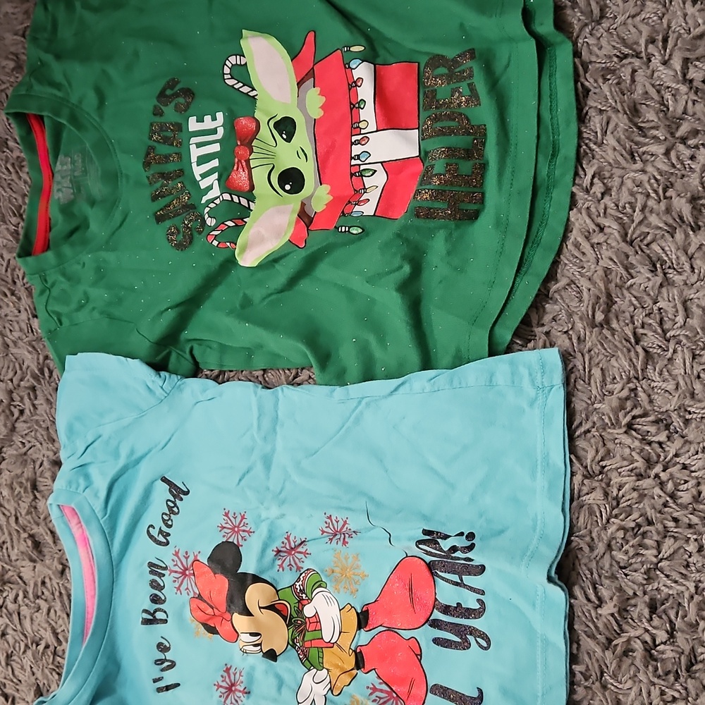 Girls christmas shirts x2